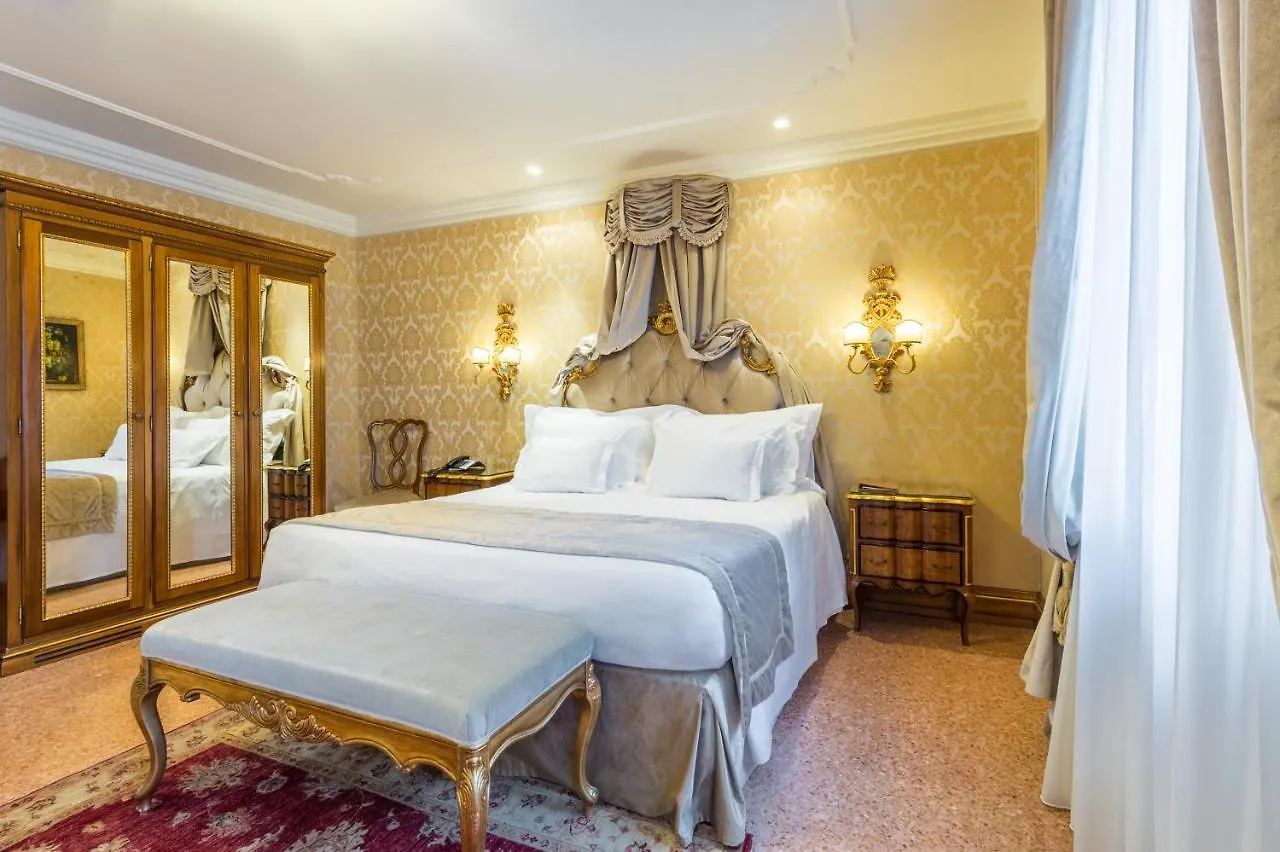 Hotel Ai Reali - Small Luxury Hotels Of The World Venice