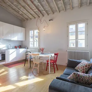 Fossi Tower Apartment Florence