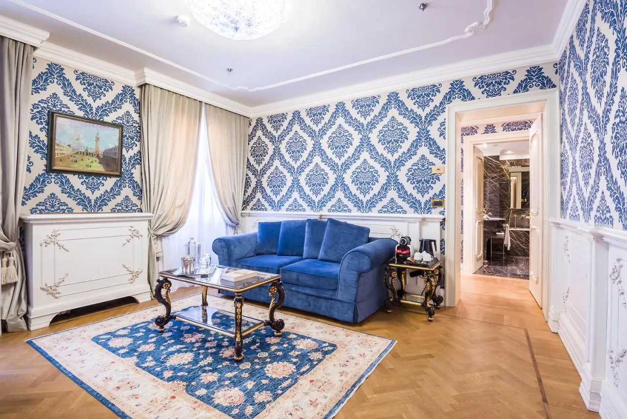 Hotel Ai Reali - Small Luxury Hotels Of The World Venedik