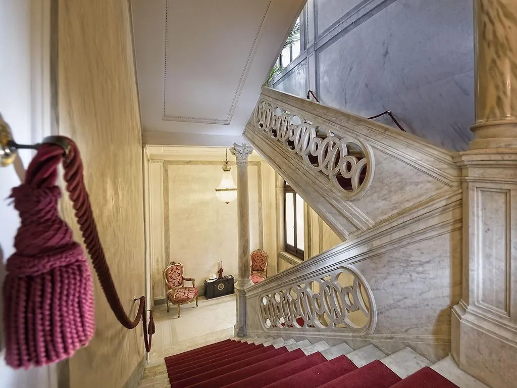 Hotel Ai Reali - Small Luxury Hotels Of The World Venedik 4*,